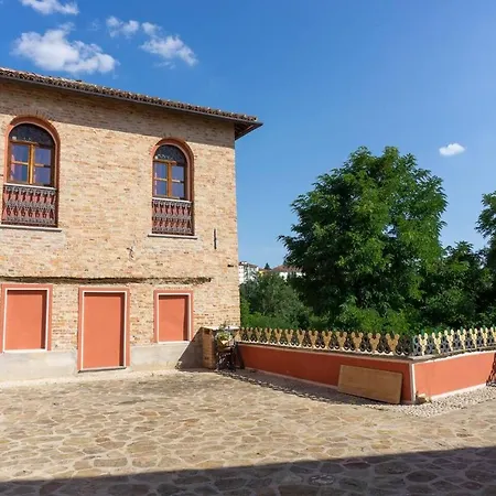 La Rocca Di Efisio - Barbera Apartment Costigliole d'Asti